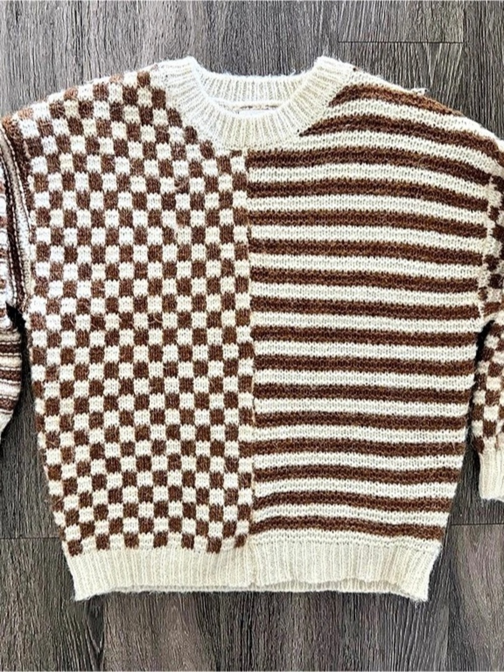 blu pepper Color Block Crewneck Sweater in Brown & Cream Like New